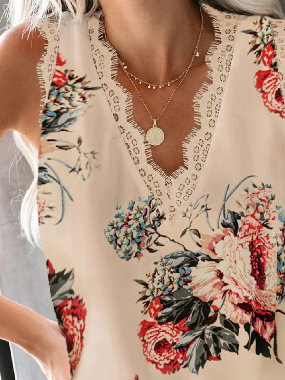 6253e18c-ccf9-40dc-b7a6-c7a727b2d9f3-Max