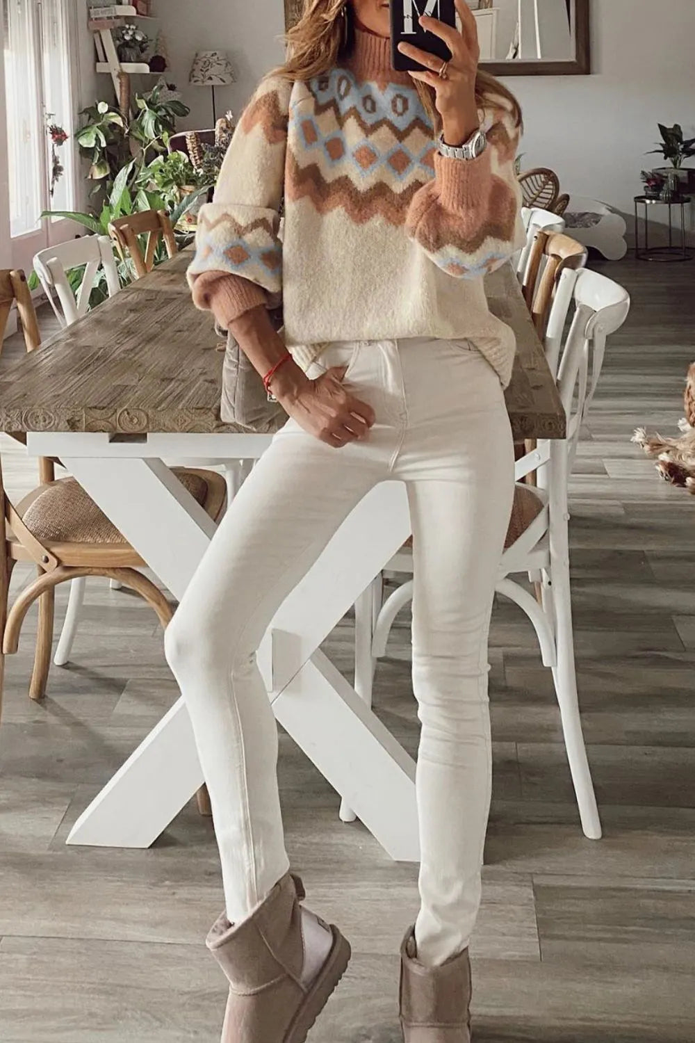 b9aad1ff-13ea-42a2-b24f-b98ba253f243-Max