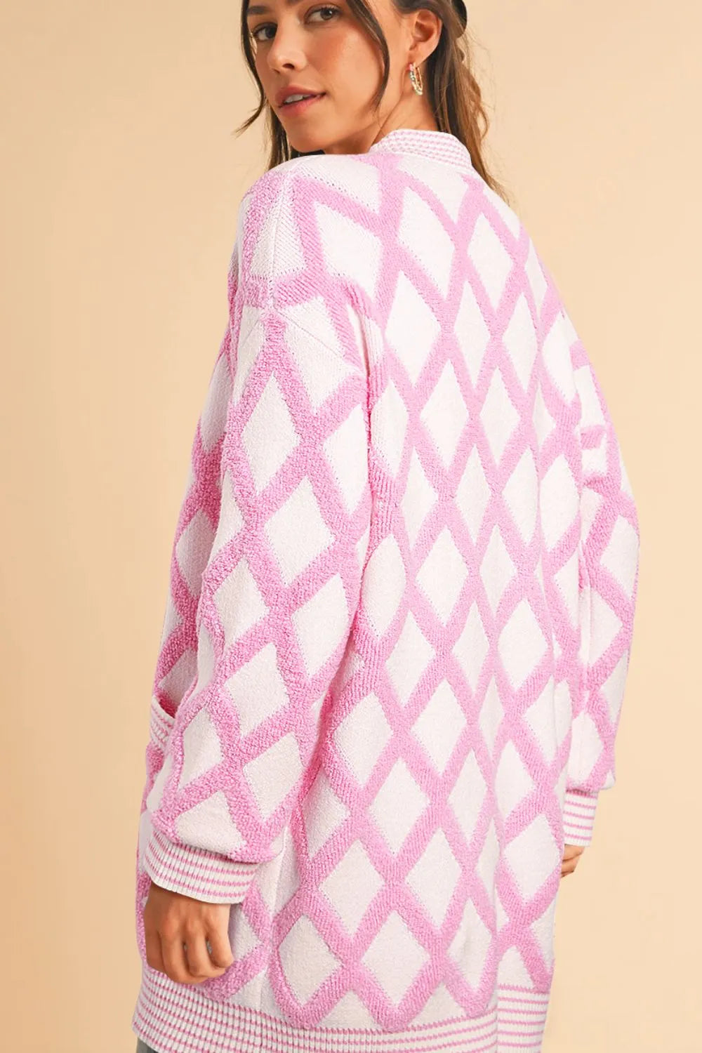 bfe48a53-ec94-471a-9893-0e0d904e9c77-Max