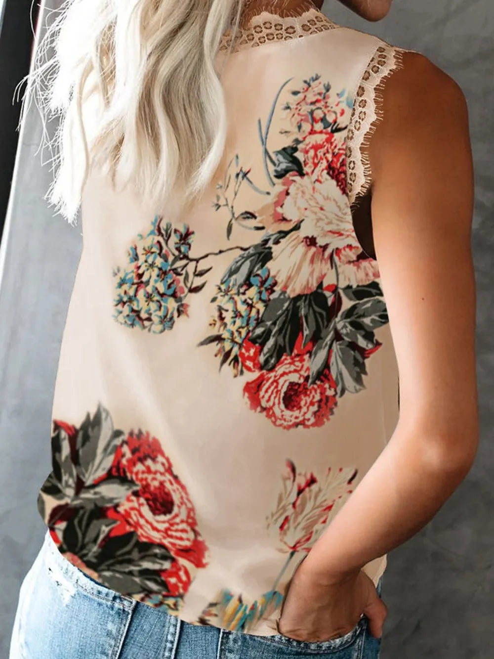 d79c92ec-dfd5-479a-9a55-17e41bbf1406-Max